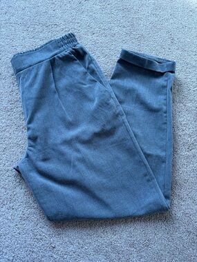 🤍 PULL & BEAR - Grey Trousers